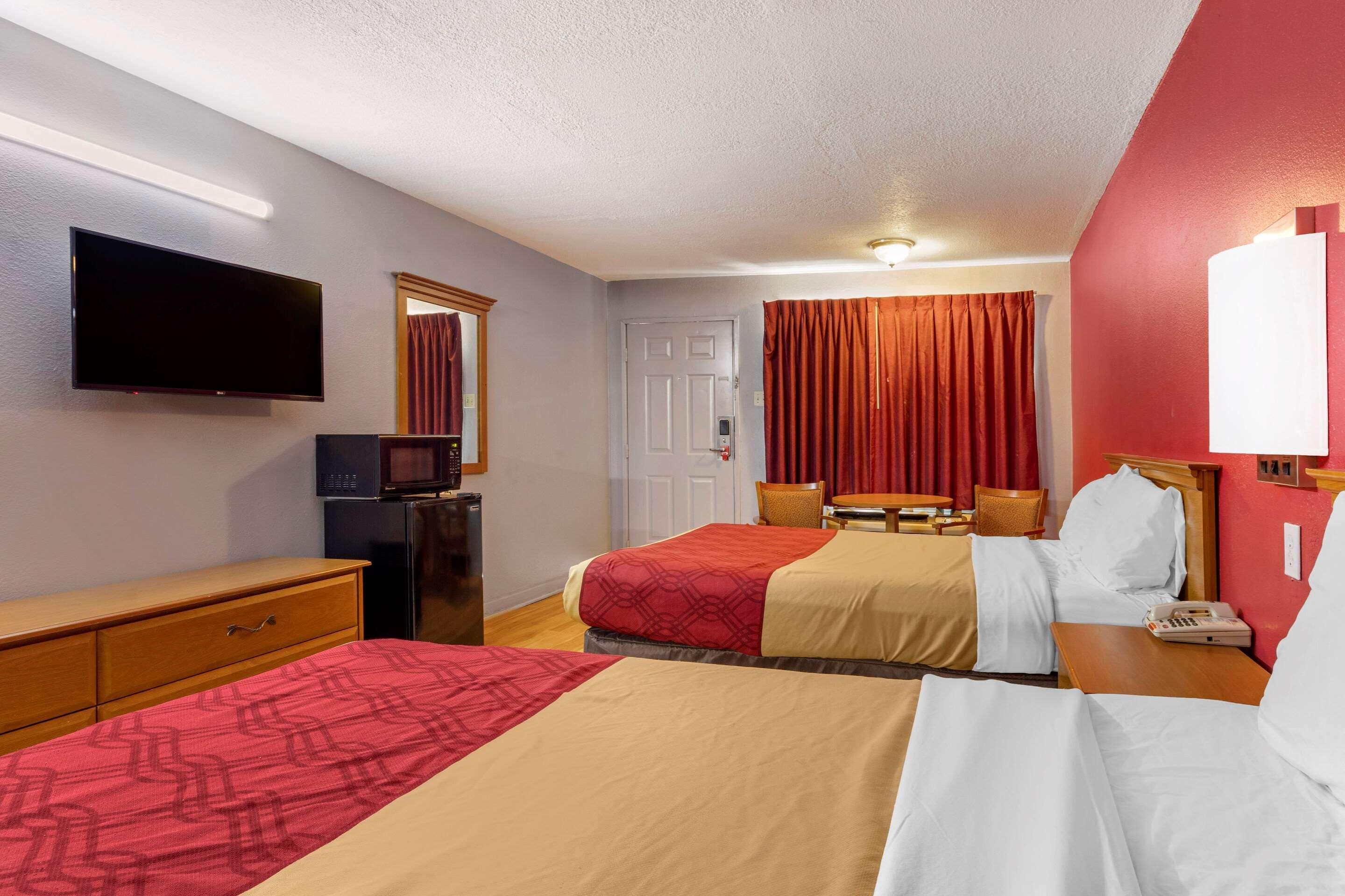 Econo Lodge Wichita Falls Downtown Exterior foto